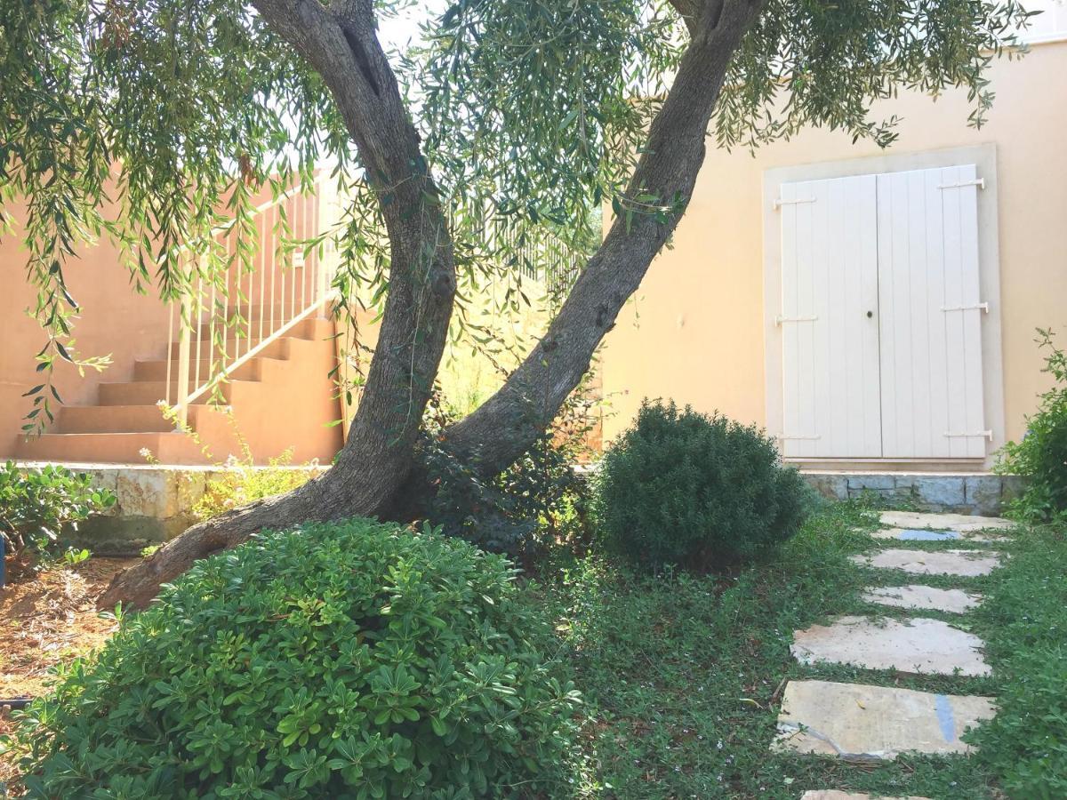Villa Dinos Tranakátika Exterior foto